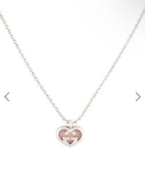 Gucci
Opal Love Britt Pendant Necklace